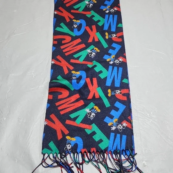 Micky Mouse Scarf - Picture 3 of 3